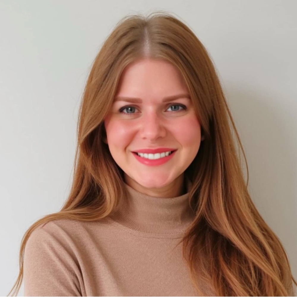 Meet your Posher, Madeline